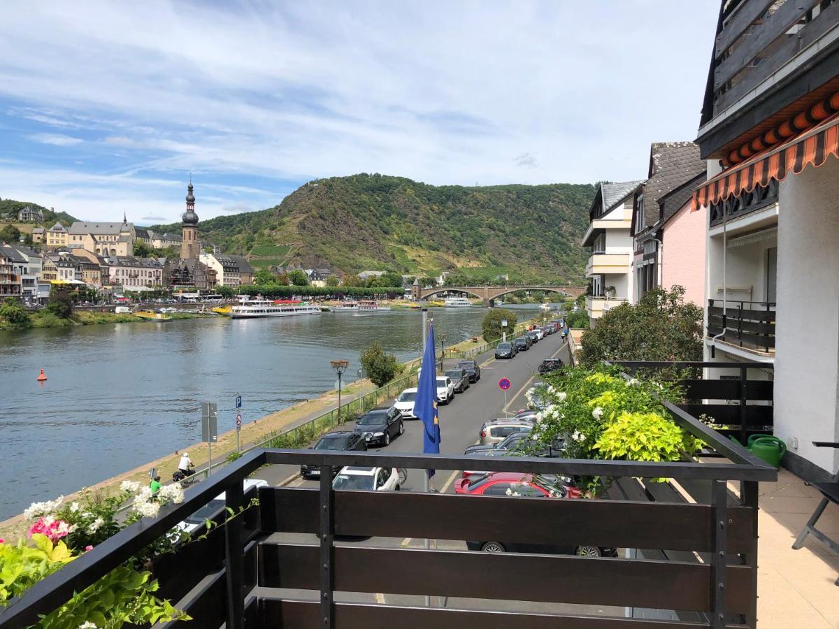 Ferienwohnungen Haus Zur Linde Cochem Exteriér fotografie